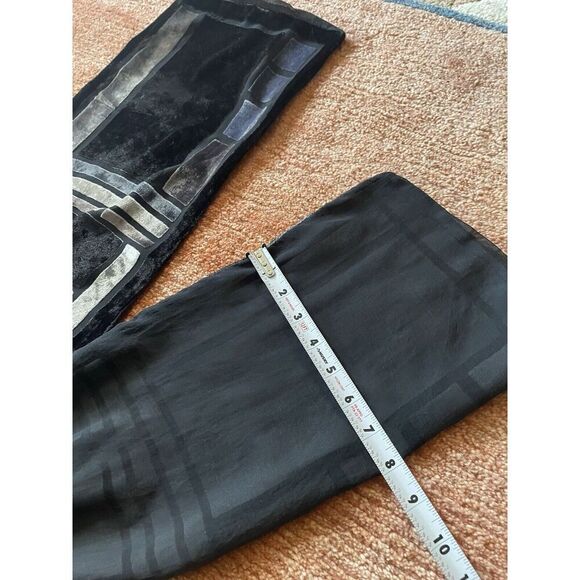 Silk Modernist Gray Oblong Rectangle Scarf - Picture 4 of 5